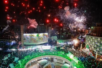 روایتی از شادی، اتحاد و همدلی در قلب پایتخت روایتی از شادی، اتحاد و همدلی در قلب پایتخت