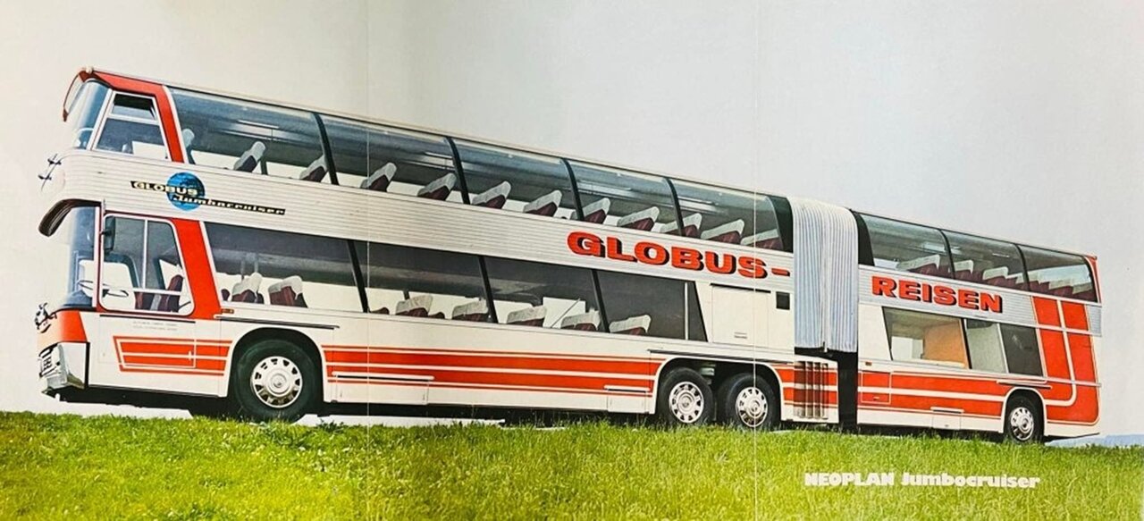 بوئینگ جادهها، بزرگترین اتوبوس جهان
