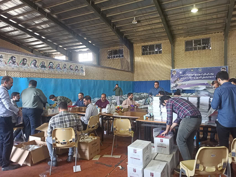 از توزیع ۶۵۰۰ بسته لوازمالتحریر تا حضور ۷۵ دندانپزشک جهادی / دکتر عبدالملکی: «ما نوکر مردمیم، زکات علممان را در اختیارشان میگذاریم»