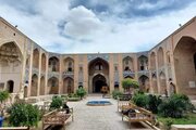 بلایی که فالوده فروشی سر کاروانسرای گنجعلی خان آورد