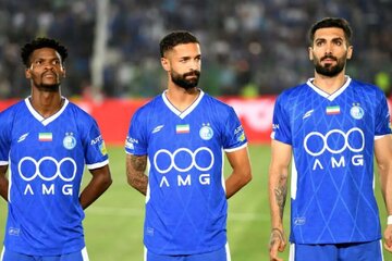 عکس | سلام نظامی دختر استقلالی