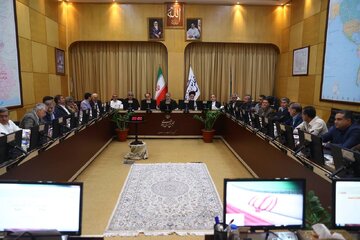 تصاویر نشست اضطراری کمیسیون امنیت ملی مجلس / نبویان و عراقچی همنشین شدند