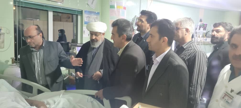 عیادت فرماندار و امام جمعه شهرستان لالی از مصدومان حادثه چری؛ قدردانی از تلاشهای بیوقفه کادر درمان