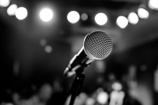 راستی‌آزمایی بیماری گوگوش/ بیماری پارکینسون حنجره داریم؟