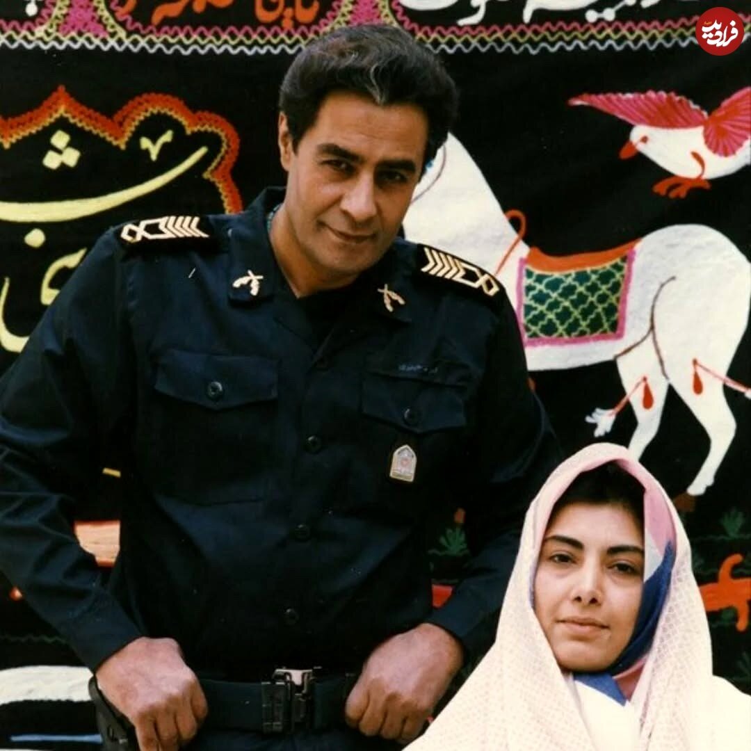 عکس | تصاویری زیرخاکی از لادن طباطبایی با چادر در کنار خسرو شکیبایی در لباس پلیس در سال ۱۳۷۴