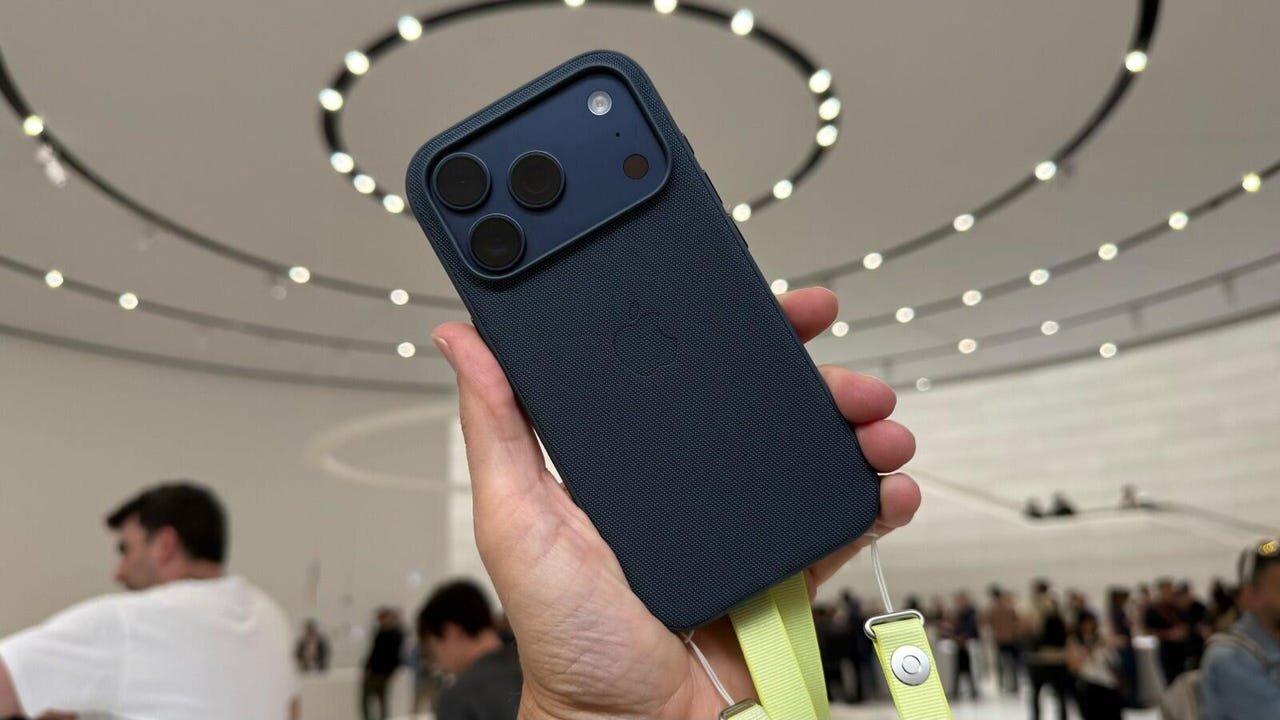 «تقاضای غیرمنتظره» برای آیفون ۱۷/ اپل تغییر برنامه داد «تقاضای غیرمنتظره» برای آیفون ۱۷/ اپل تغییر برنامه داد