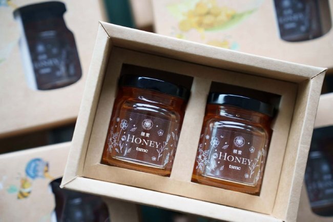 کسب و کار عجیب بزرگترین تراشهساز دنیا / عسل «TSMC» کسب و کار عجیب بزرگترین تراشهساز دنیا / عسل «TSMC»