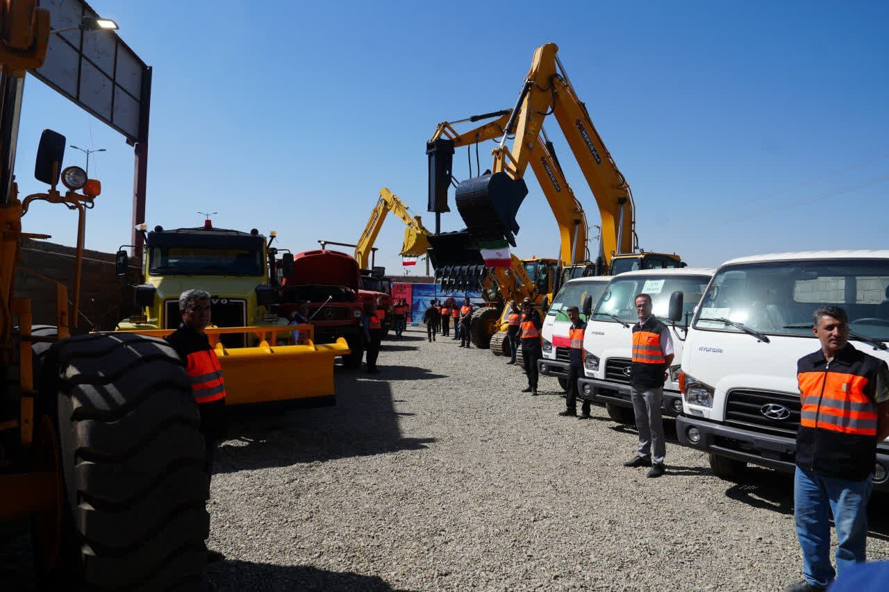 افتتاح دومین مرکز تعمیرات و بازسازی ماشین آلات راهداری کشور در ارومیه