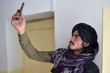 طالبان استفاده از اینترنت فیبر نوری را ممنوع کرد