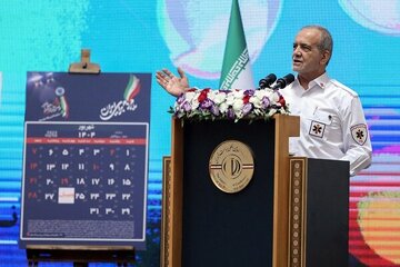 پزشکیان: دولت سلامت اقشار ضعیف را در اولویت قرار می‌دهد / هزینه های درمان باید کاهش یابد
