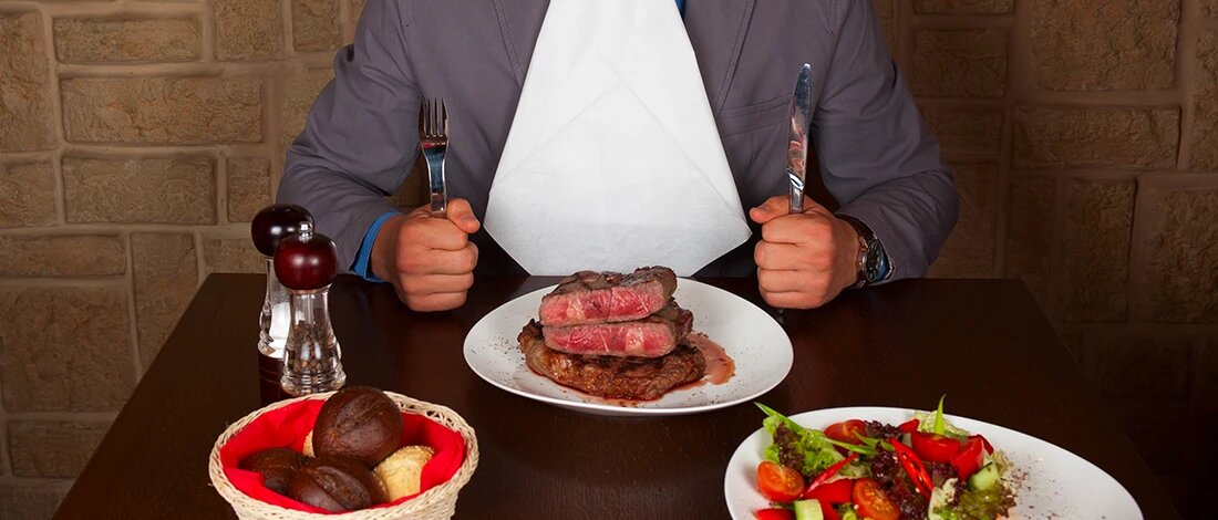 از گوشت خوک تا حشرات؛ چرا برخی غذاها در فرهنگها ممنوعاند؟