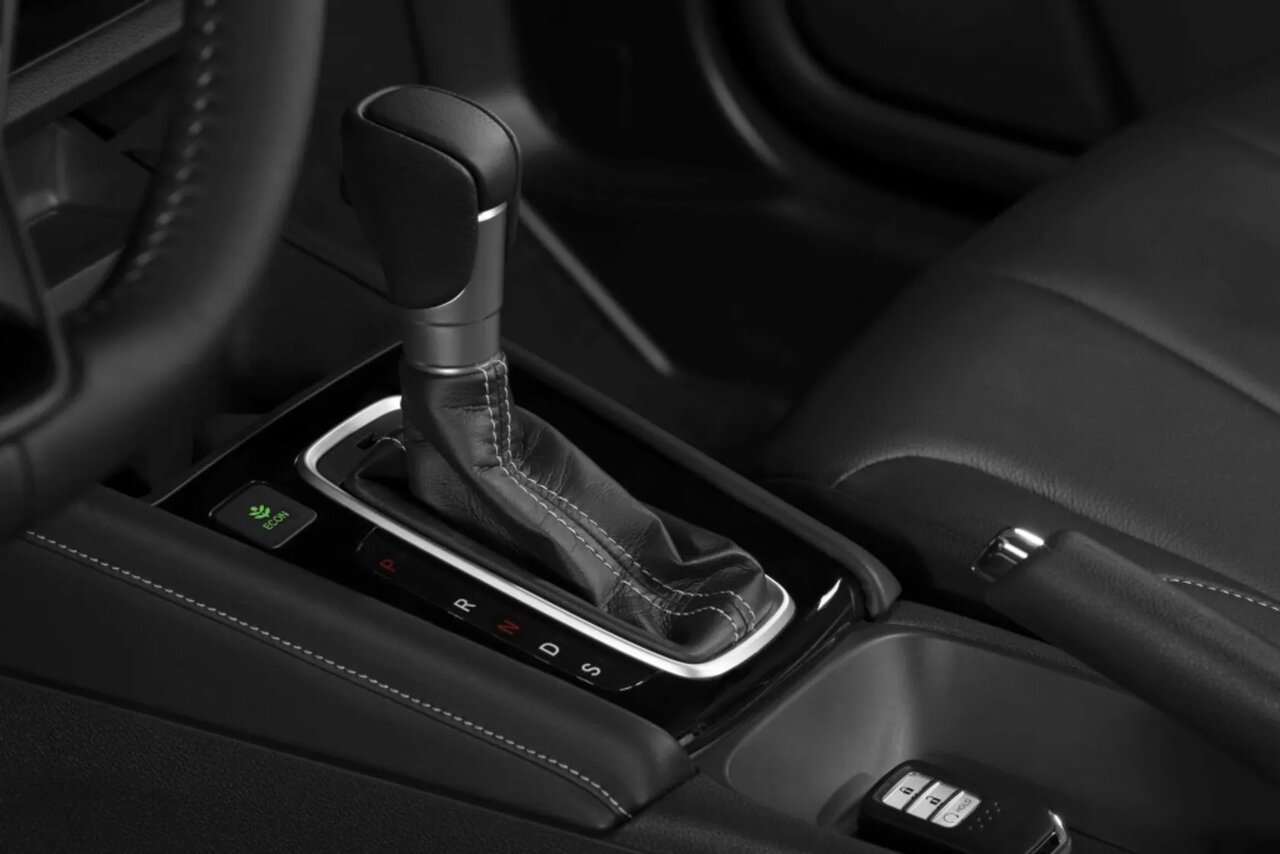 تویوتا کرولا بهتر است هوندا سیتی؟ / مقایسه سدانهای ژاپنی بازار