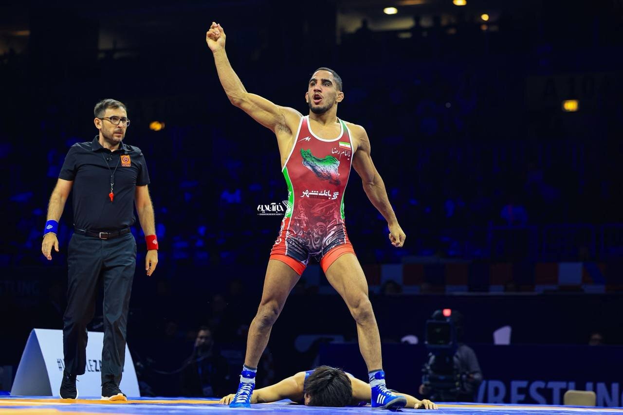 عکس | کریخوانی عموزاد پس از انتقام؛ همه ساکت، اینجا من پادشاه هستم! 3