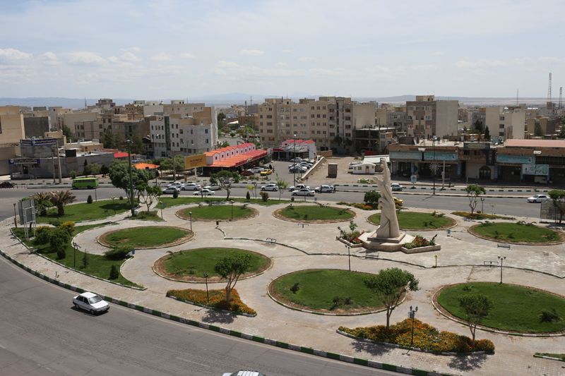 سمنان و فلکههایی با هنرسازههای فرهنگی