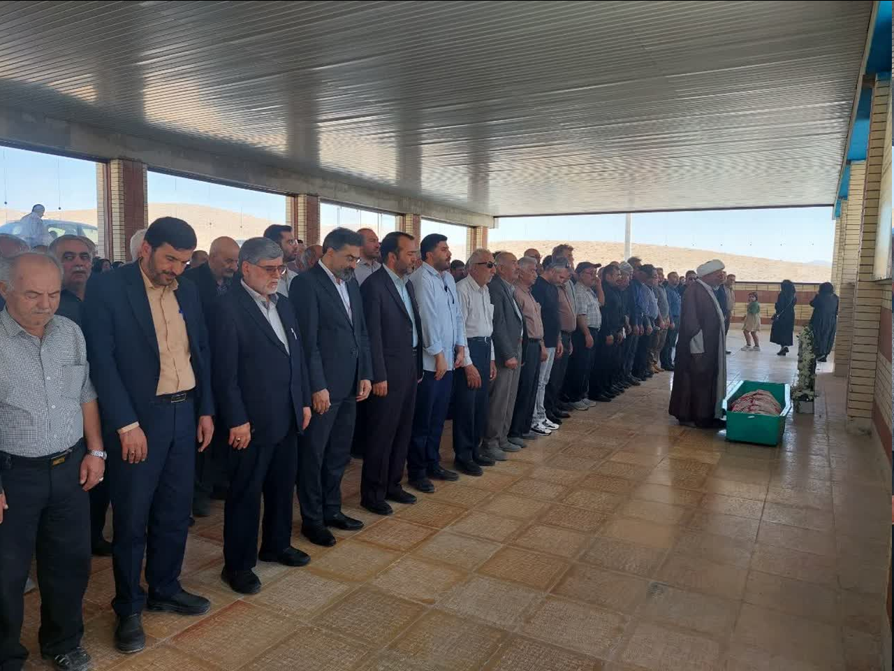 بدرقهای باشکوه برای ستاره فرهنگ و رسانه چهارمحال وبختیاری