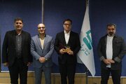 ناخلف باشم اگر ذره‌ای کوتاهی کنم در حق خانه پدری