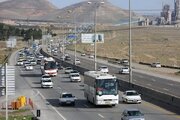 افزایش ۱۹ درصدی تردد خودروها در محورهای مواصلاتی لرستان