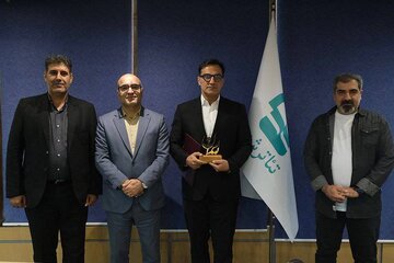 ناخلف باشم اگر ذرهای کوتاهی کنم در حق خانه پدری