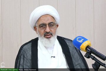 روایت نماینده ولی فقیه در هند از افزایش علاقه هندیها به رهبری / در پی جنگ 12 روزه اتفاقات شگفتی در هند رخ داد / روز عاشورا «لبیک یا خامنهای» سر دادند