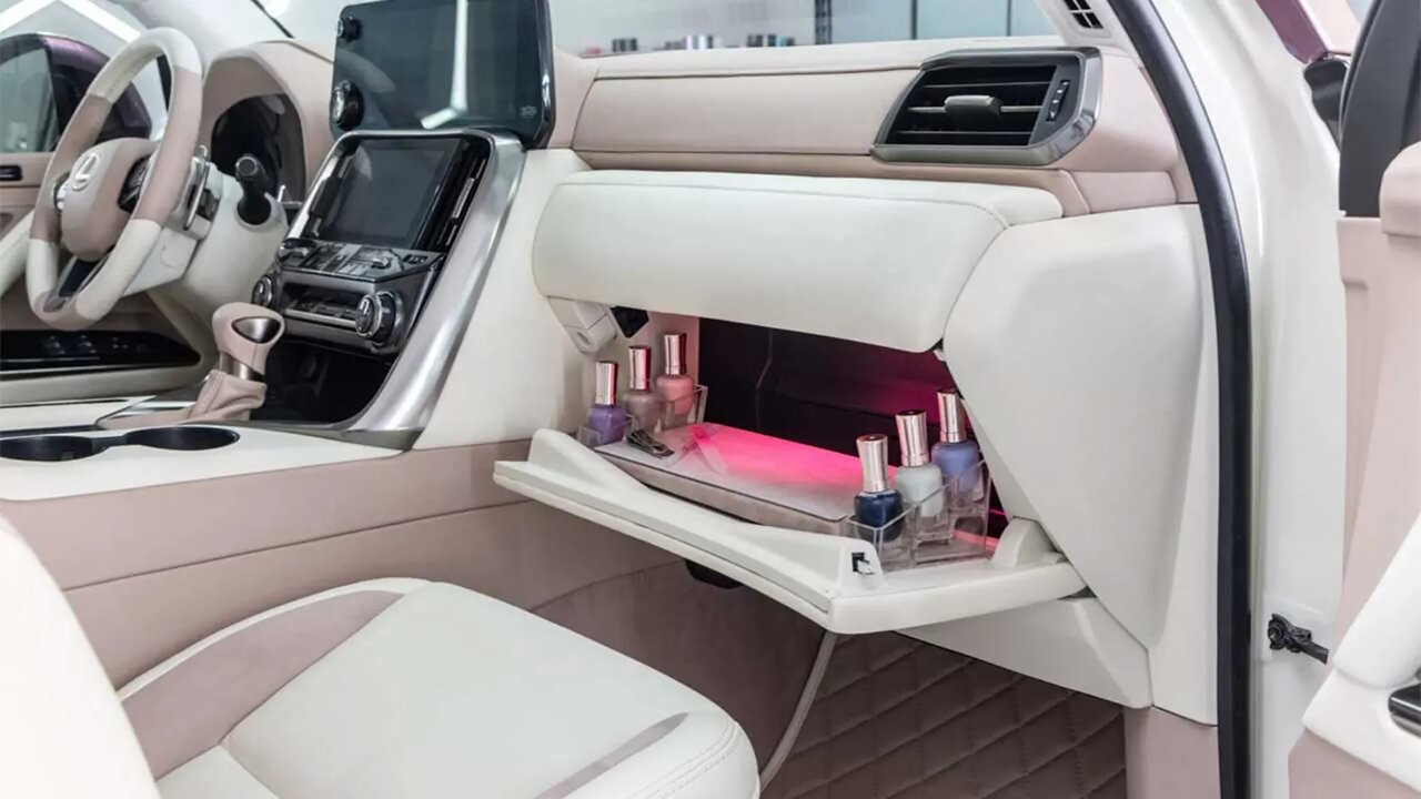 لکسوس به یک سالن آرایش و زیبایی تبدیل شد / عکس