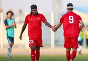 ببینید | بیفوما از سکوها بازی پرسپولیس را تماشا کرد