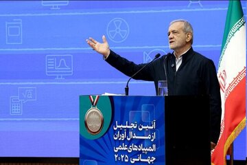 اولین واکنش پزشکیان به فعال شدن مکانیسم ماشه؛ با اسنپ‌بک نمی‌توان جلوی ما را گرفت / سازندگان نطنز مهم‌تر از نطنز را می‌سازند
