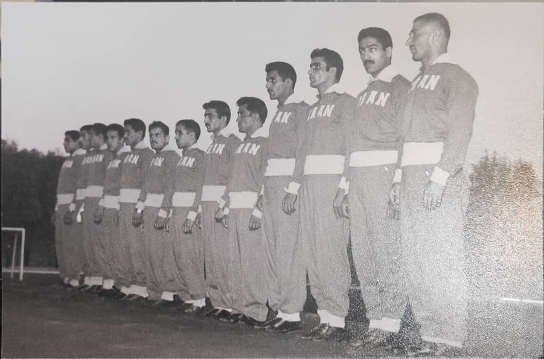 مردی که بوی تختی را میدهد! 8