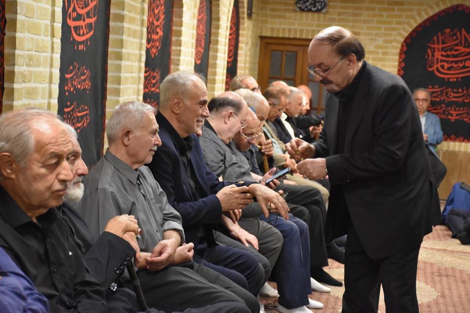 در سوگ یار دیرین