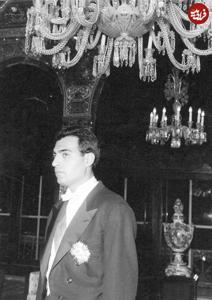 عکس | محمودرضا پهلوی فرزند نهم رضاخان در ایام جوانی در دهه ۳۰