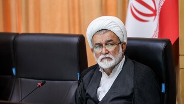 نماینده مجلس: مکانیسم ماشه بیشتر یک بازی روانی و تبلیغاتی است / دلیلی برای باقی ماندن ایران در NPT وجود ندارد