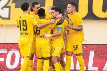 الوصل مقابل فرهاد مجیدی هم برنده شد