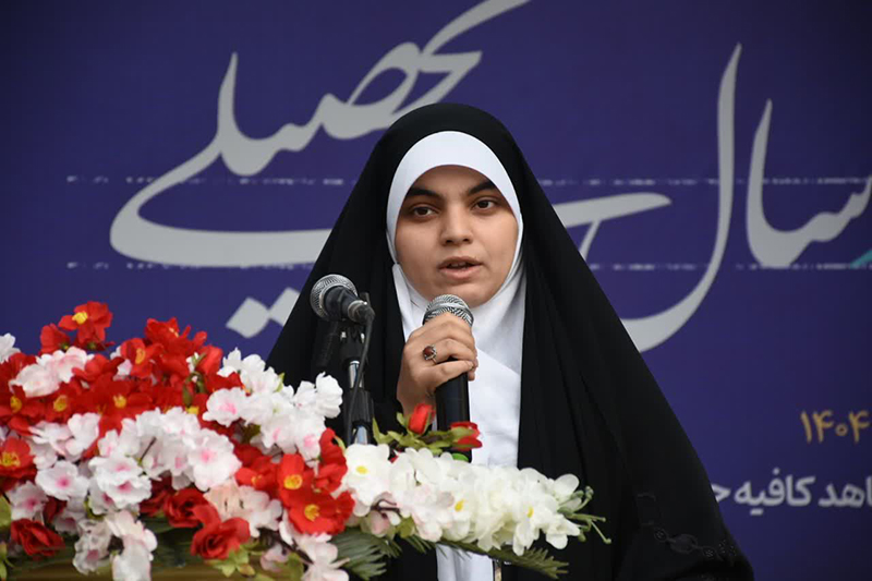 زنگ آغاز سال تحصیلی در سمنان؛ ۱۲۵ هزار دانشآموز در مسیر عدالت آموزشی و تربیتی