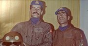 وسط پروازهای جنگی یکی از تفریحاتم جابه‌جا کردن مسئولان بود/ زمان رحلت امام ۱۳ ساعت پرواز کردم