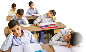 زنگ مدرسه صبح زود بخورد، خوب است یا بد؟ / آیا آموزش در ساعت ۸ صبح تاثیر بیشتری دارد؟