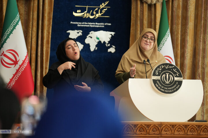 فاطمه مهاجرانی - خانم سخنگو
