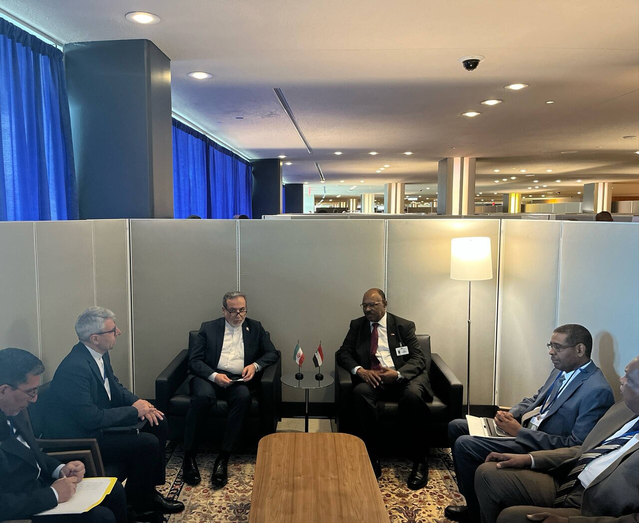 هشدار عراقچی به غرب در دیدار با وزیرخارجه عمان / دیدار با وزیرخارجه سودان