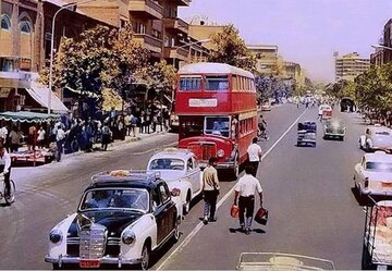 فرح هم معترض ترافیک اول مهر خیابان‌های تهران بود