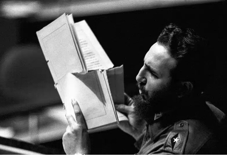 از چکش ایسلندی تا حمله یک دایناسور؛ هشت لحظه شگفتانگیز در تاریخ مجمع عمومی سازمان ملل