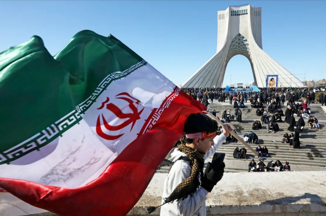 سرنوشت پرونده هستهای دست آمریکا است / ایران باید دکترین هستهای را تغییر دهد / سه ضلع مذاکره، مقاومت و قدرت میتواند ایران را از بحران خارج کند سرنوشت پرونده هستهای دست آمریکا است / ایران باید دکترین هستهای را تغییر دهد / سه ضلع مذاکره، مقاومت و قدرت میتواند ایران را از بحران خارج کند