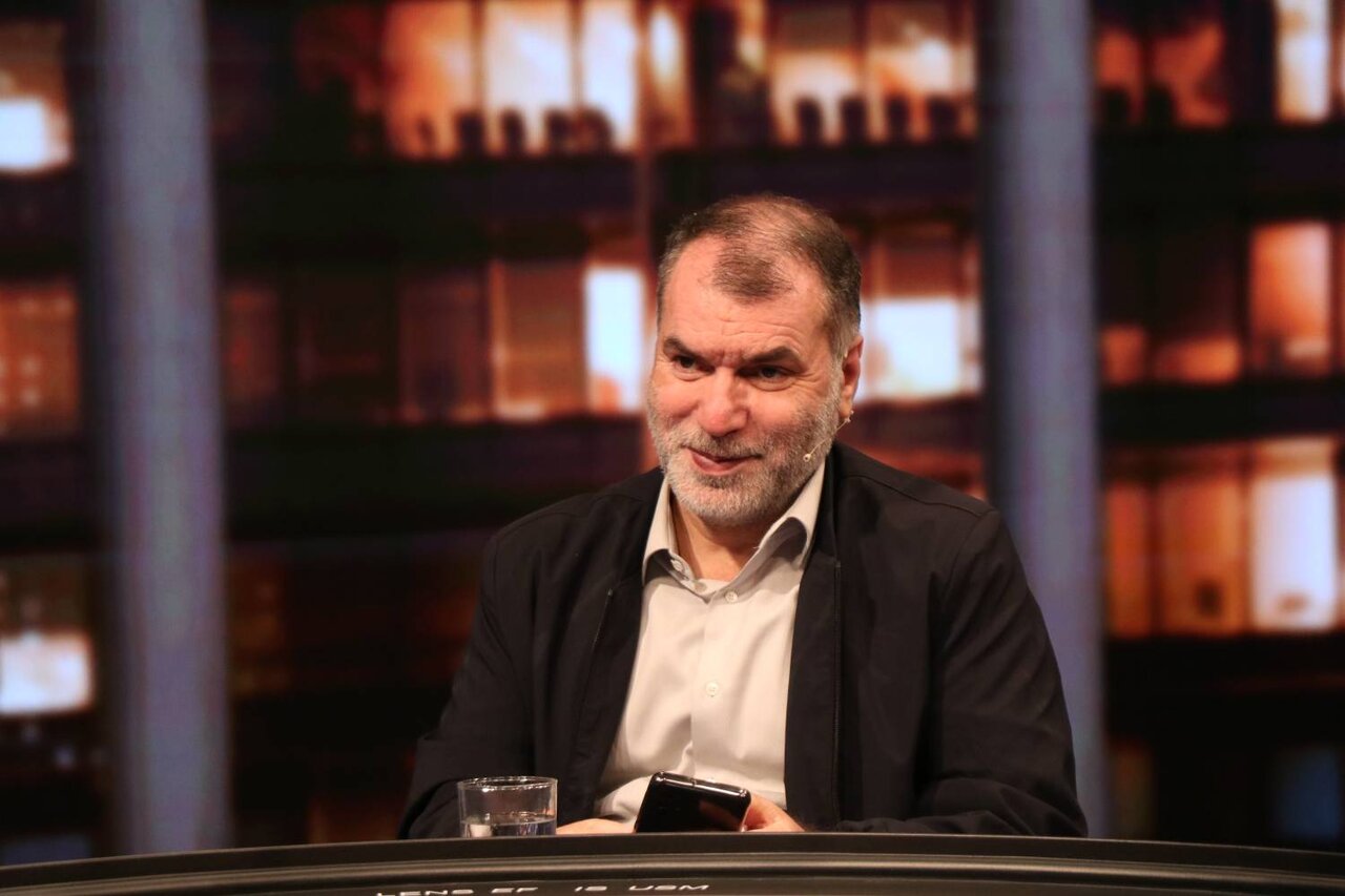 چرا تصورمان از «سینمای دفاع مقدس»، ساخت فیلم در مورد شهدای خوشنام است؟