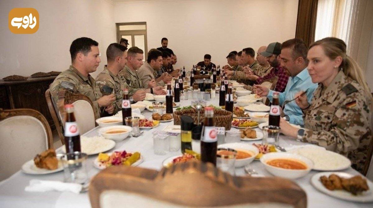 عکس | نوشابه ایرانی روی میز شام نظامیان آمریکایی