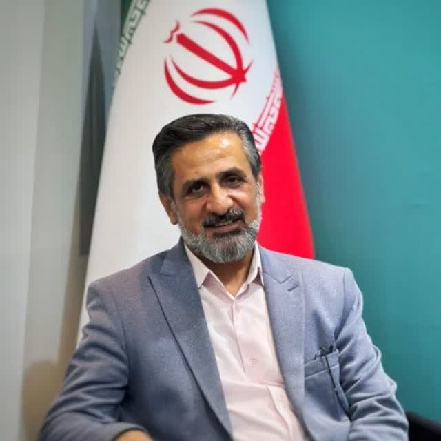 هنر و ایثار؛ زبان جاودانه شب چهارم کنگره ۳۰۰۰ شهید سمنان/ از کوچههای انقلاب تا خاکریزهای جبههها