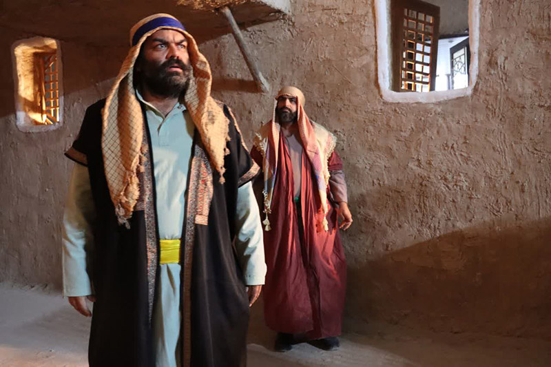 هنر و ایثار؛ زبان جاودانه شب چهارم کنگره ۳۰۰۰ شهید سمنان/ از کوچههای انقلاب تا خاکریزهای جبههها