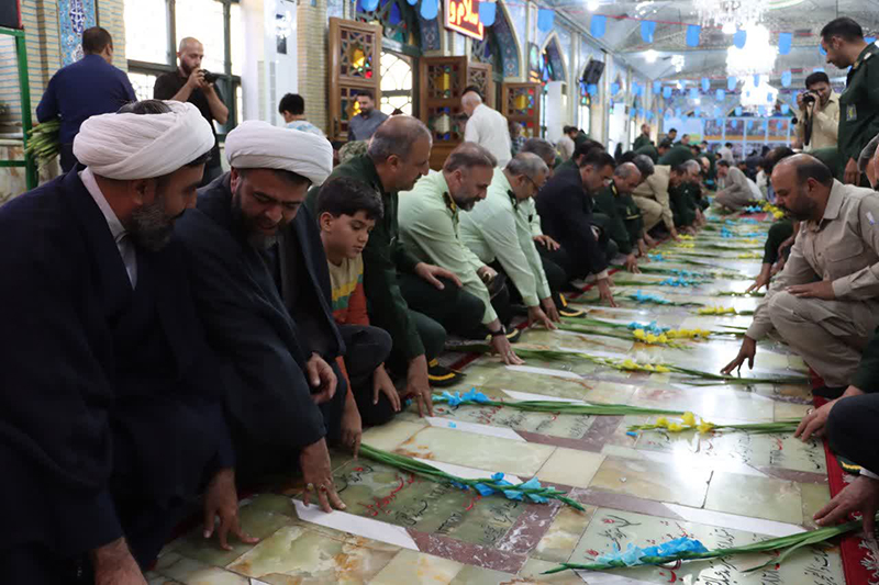 هنر و ایثار؛ زبان جاودانه شب چهارم کنگره ۳۰۰۰ شهید سمنان/ از کوچههای انقلاب تا خاکریزهای جبههها
