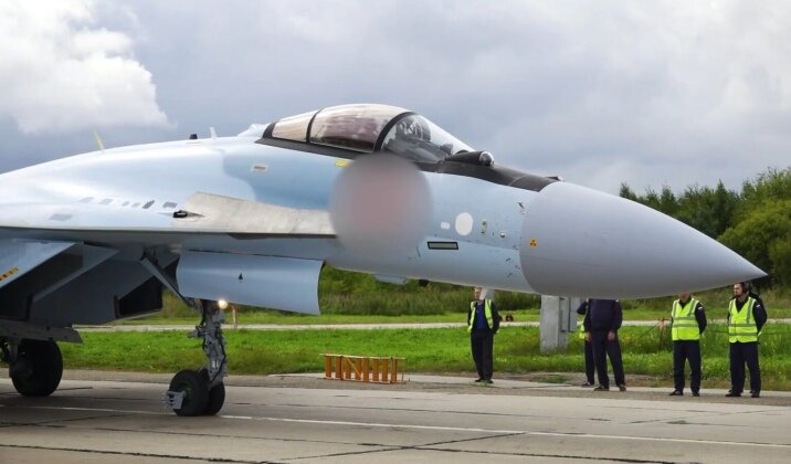 دسته جدید جنگندههای سوخو ۳۵ از راه رسید