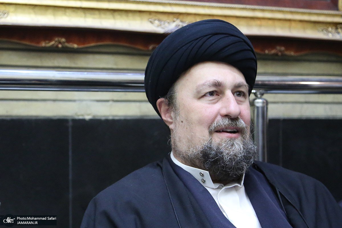 حضور کمال خرازی و مخبر و طائب و استقبال حدادعادل از سیدحسن خمینی +گزارش تصویری از مراسم ختم مادر شهید حدادعادل