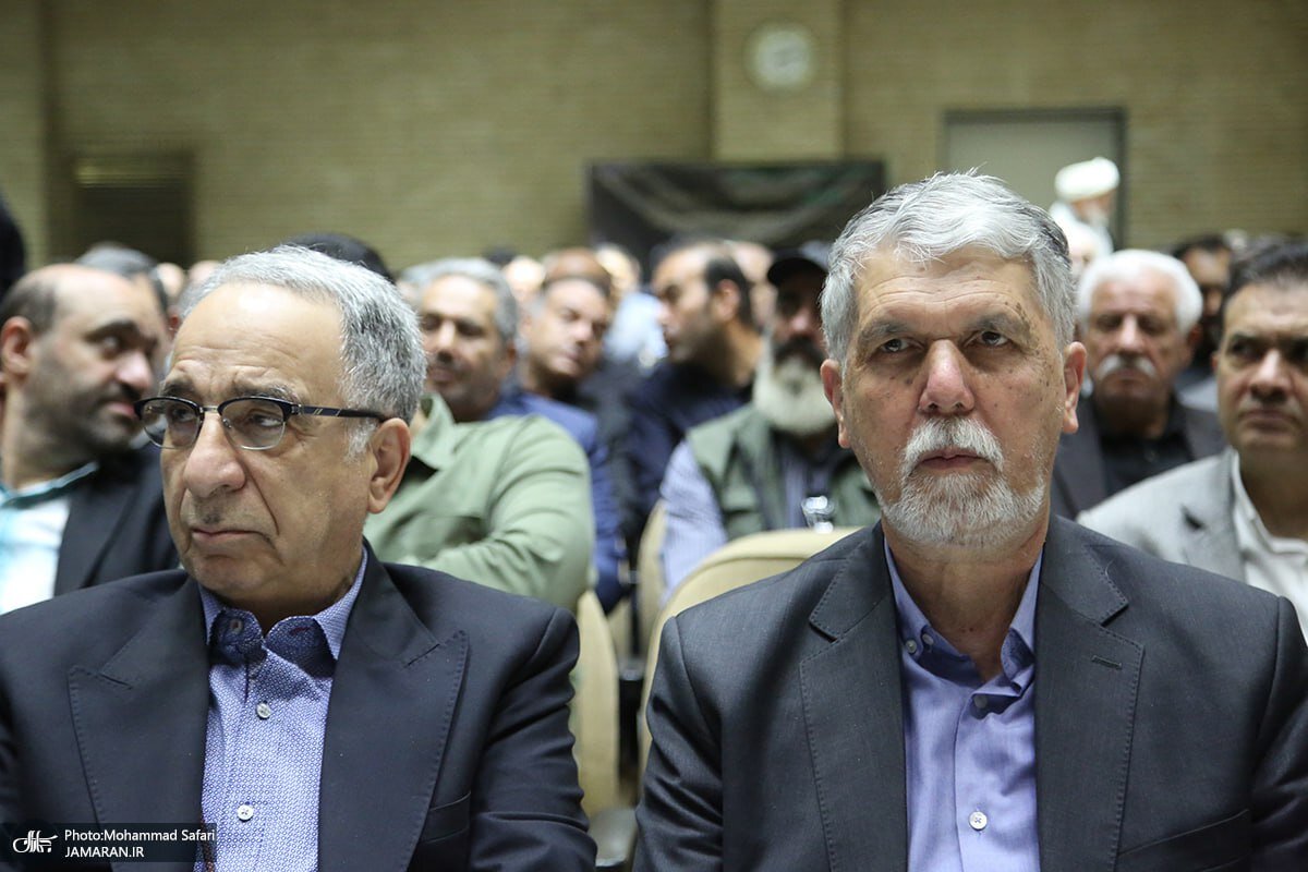 حضور کمال خرازی و مخبر و طائب و استقبال حدادعادل از سیدحسن خمینی +گزارش تصویری از مراسم ختم مادر شهید حدادعادل
