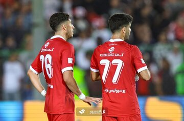 این پرسپولیس نه خوب بازی می کند، نه نتیجه میگیرد / بازیکنان کمکاری میکنند