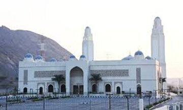 مسجد سلام بزرگ‌ترین مسجد شیعیان عمان