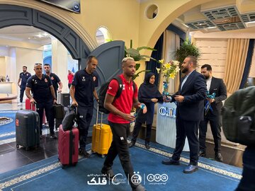 عکس| حریف بحرینی استقلال به ایران رسید عکس| حریف بحرینی استقلال به ایران رسید